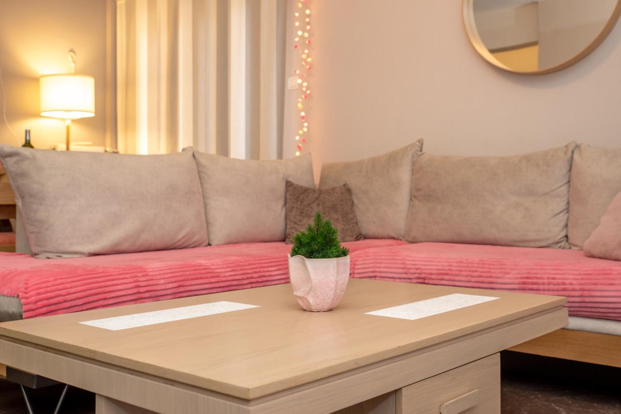 Filopappou Lemons Twins Luxurious Apartment Near To Acropolis Atene Esterno foto